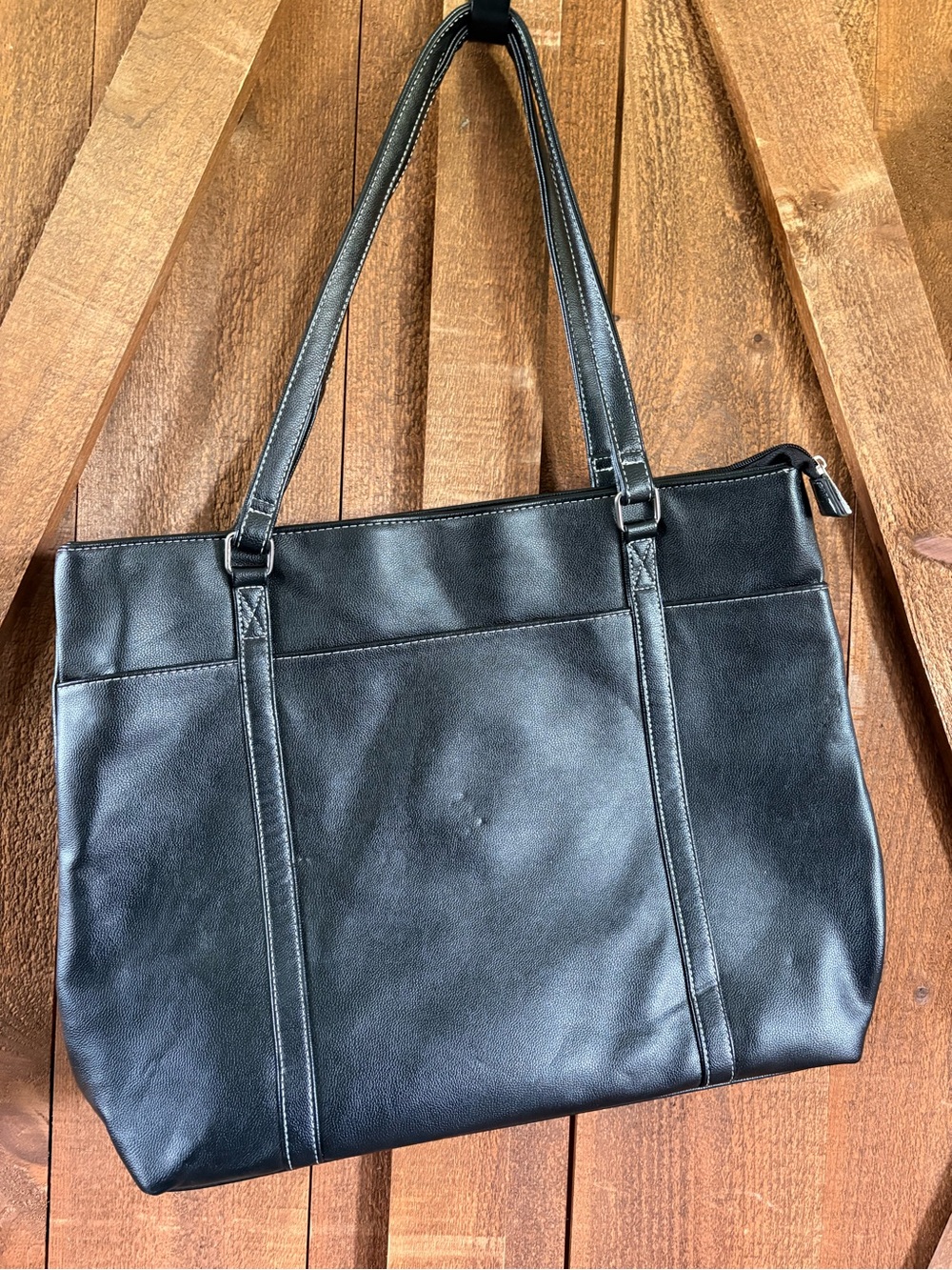 Source Unknown Black Leather-Style Tote Bag